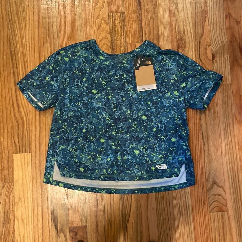 NWT The North Face Relaxed Fit Printed T-Shirt